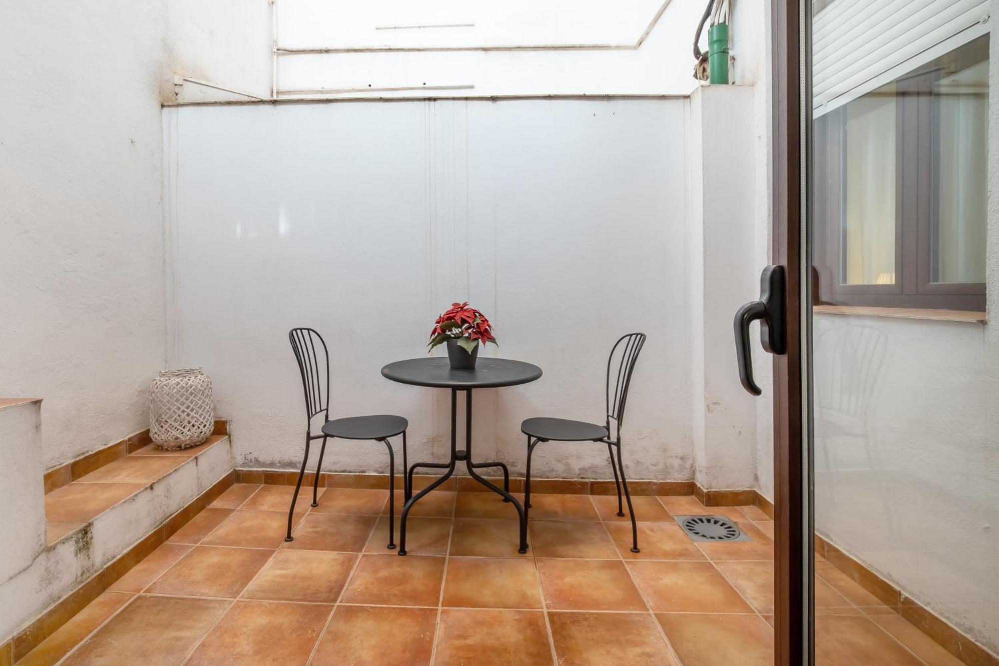 Encanto En La Juderia: Apartamento Con Patio Кордоба Екстериор снимка